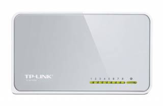 TP-LINK TL-SF1008D 8-Port 10/100Mbps Desktop KVM Console 